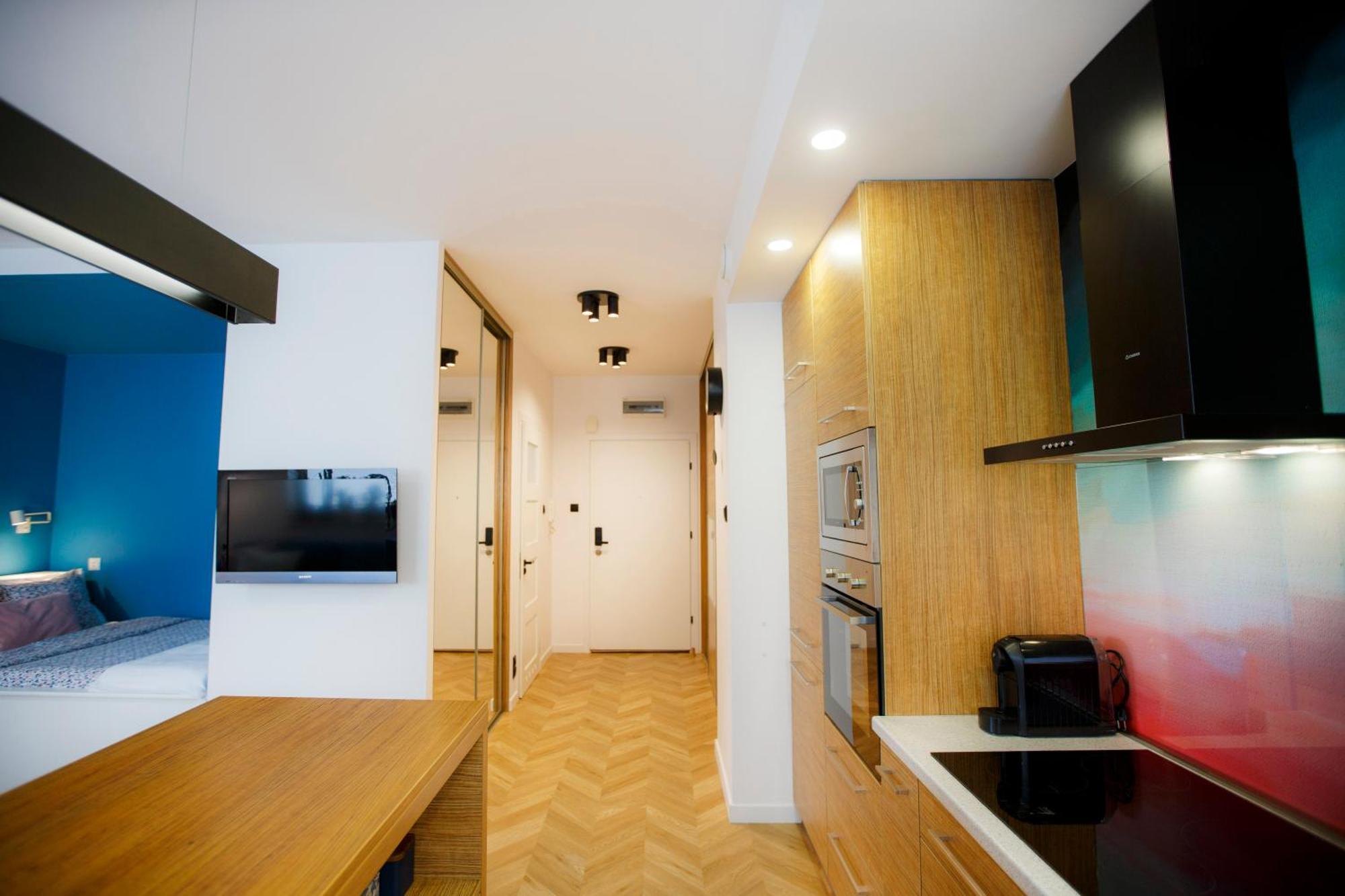 One-Bedroom Apartment